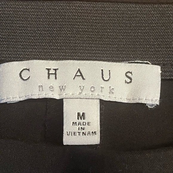 Chaus woman’s black ankle length pull on pants, size medium - Picture 5 of 6